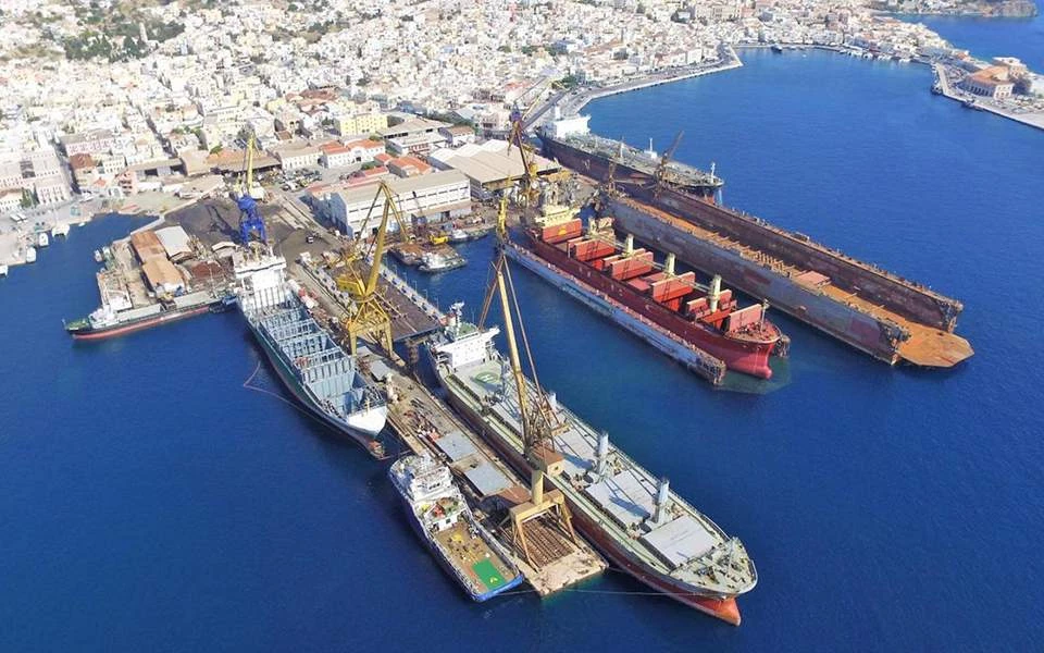 Πράσινο φως στην Onex για το σχέδιο εξυγίανσης των Ναυπηγείων Σύρου